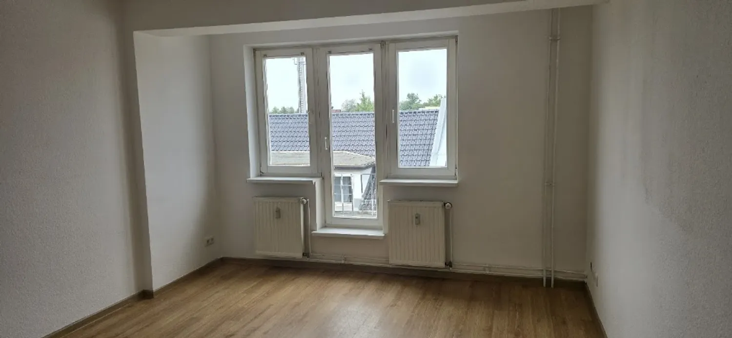 2 Zimmer Wohnung mit 66 m² in Falkensee – Bild 3