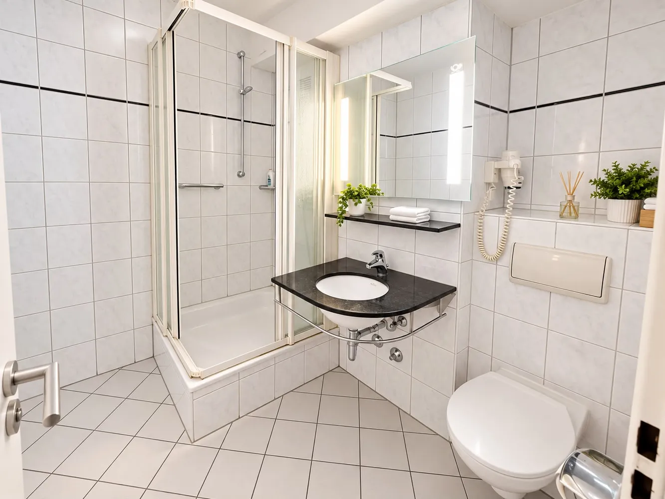 2 room apartment with 60 m² in Frankfurt am Main – Photo 6