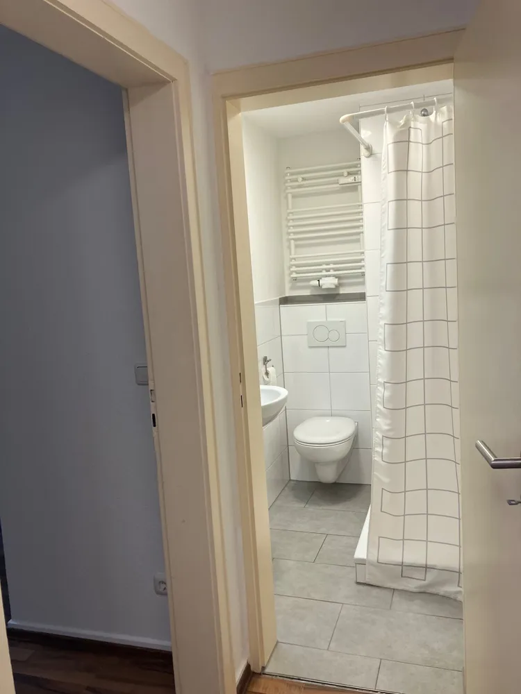 2 Zimmer Wohnung mit 27 m² in Köln – Bild 10