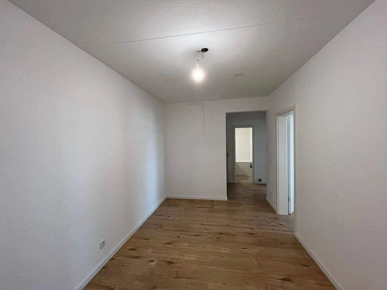 3 Zimmer Wohnung mit 90 m² in Köln – Bild 6