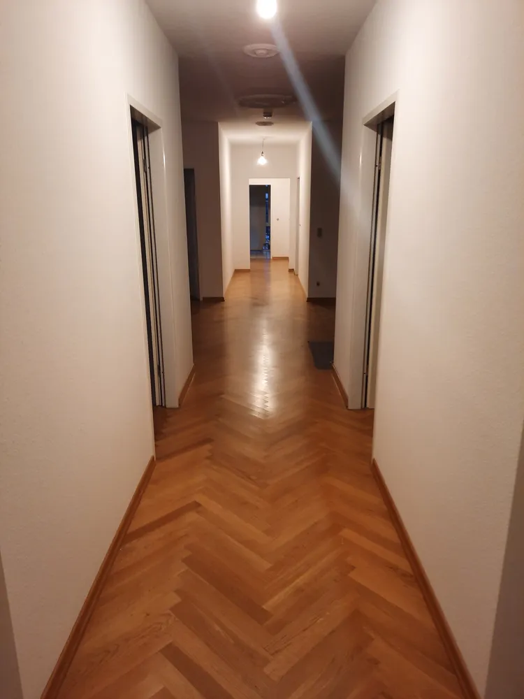 6 Zimmer Wohnung mit 210 m² in Berlin – Bild 12
