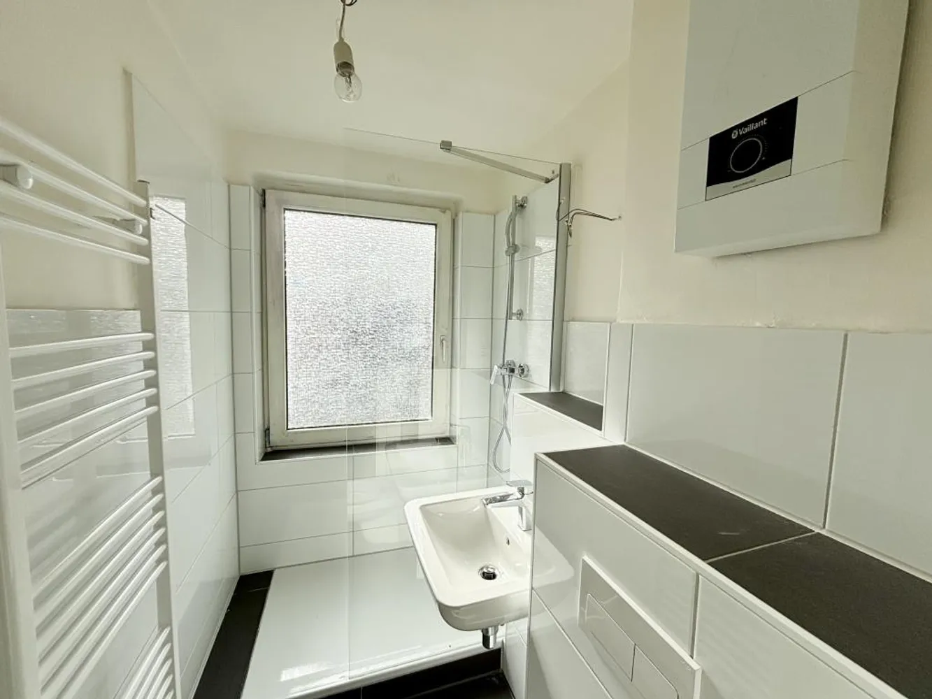 1 room apartment with 40 m² in Bochum – Photo 5