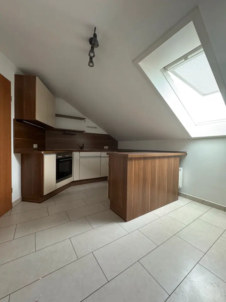 4 Zimmer Wohnung mit 81 m² in Regensburg – Bild 1