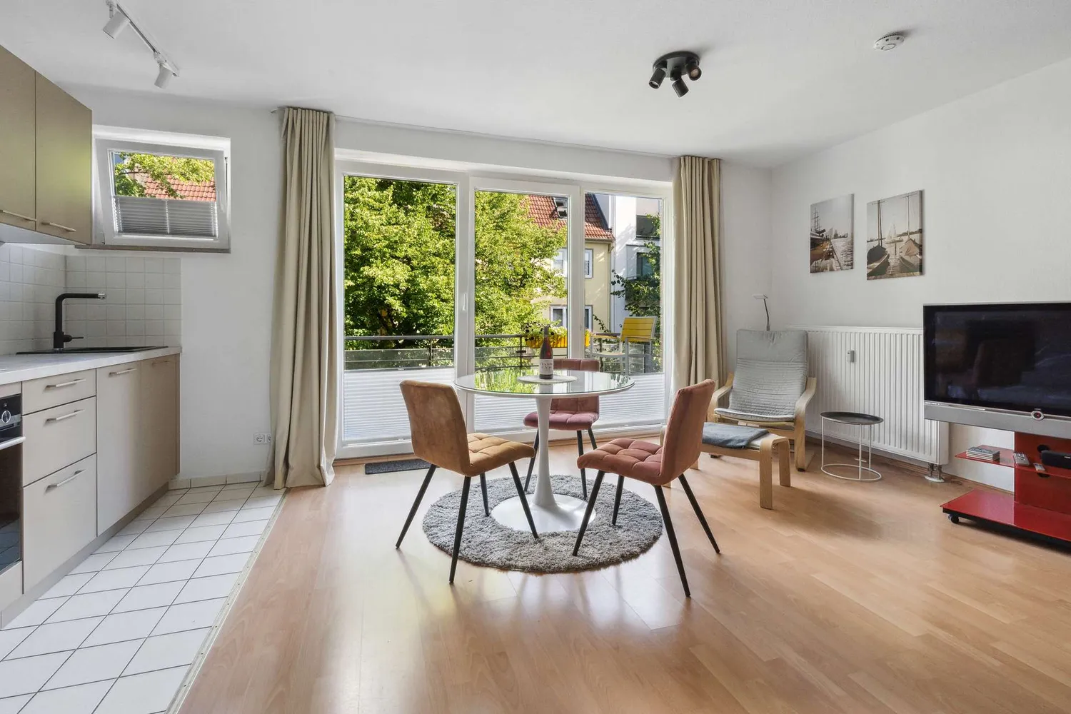 1 Zimmer Wohnung mit 44 m² in Hamburg – Bild 2