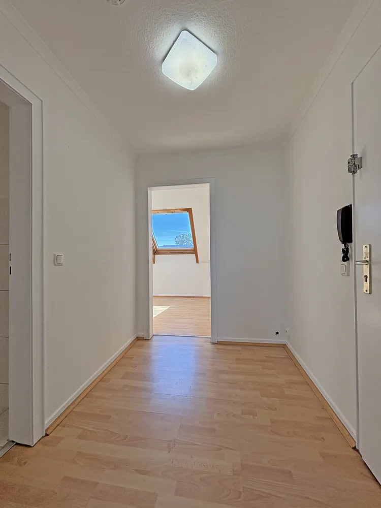 2 Zimmer Wohnung mit 60 m² in Duisburg – Bild 4
