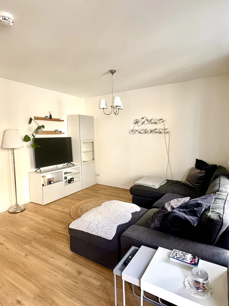 2 Zimmer Wohnung mit 54 m² in Köln – Bild 2