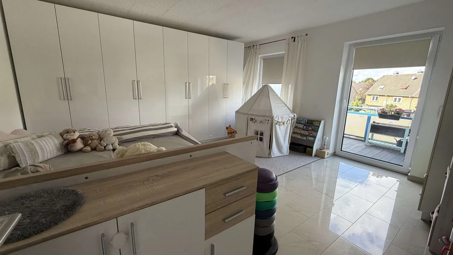 3 Zimmer Wohnung mit 77 m² in Krefeld – Bild 1
