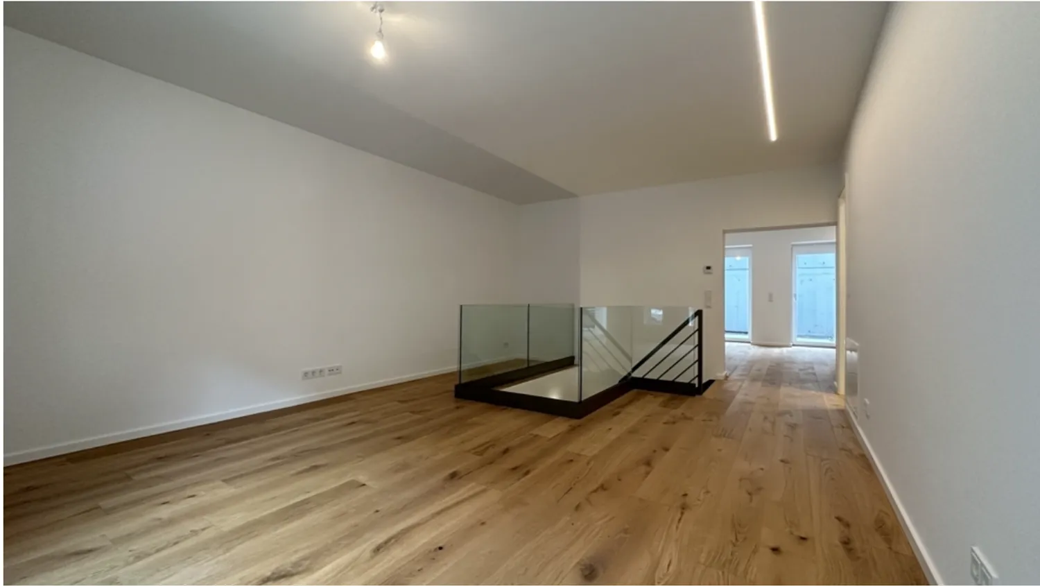4 Zimmer Wohnung mit 105 m² in Stuttgart – Bild 2