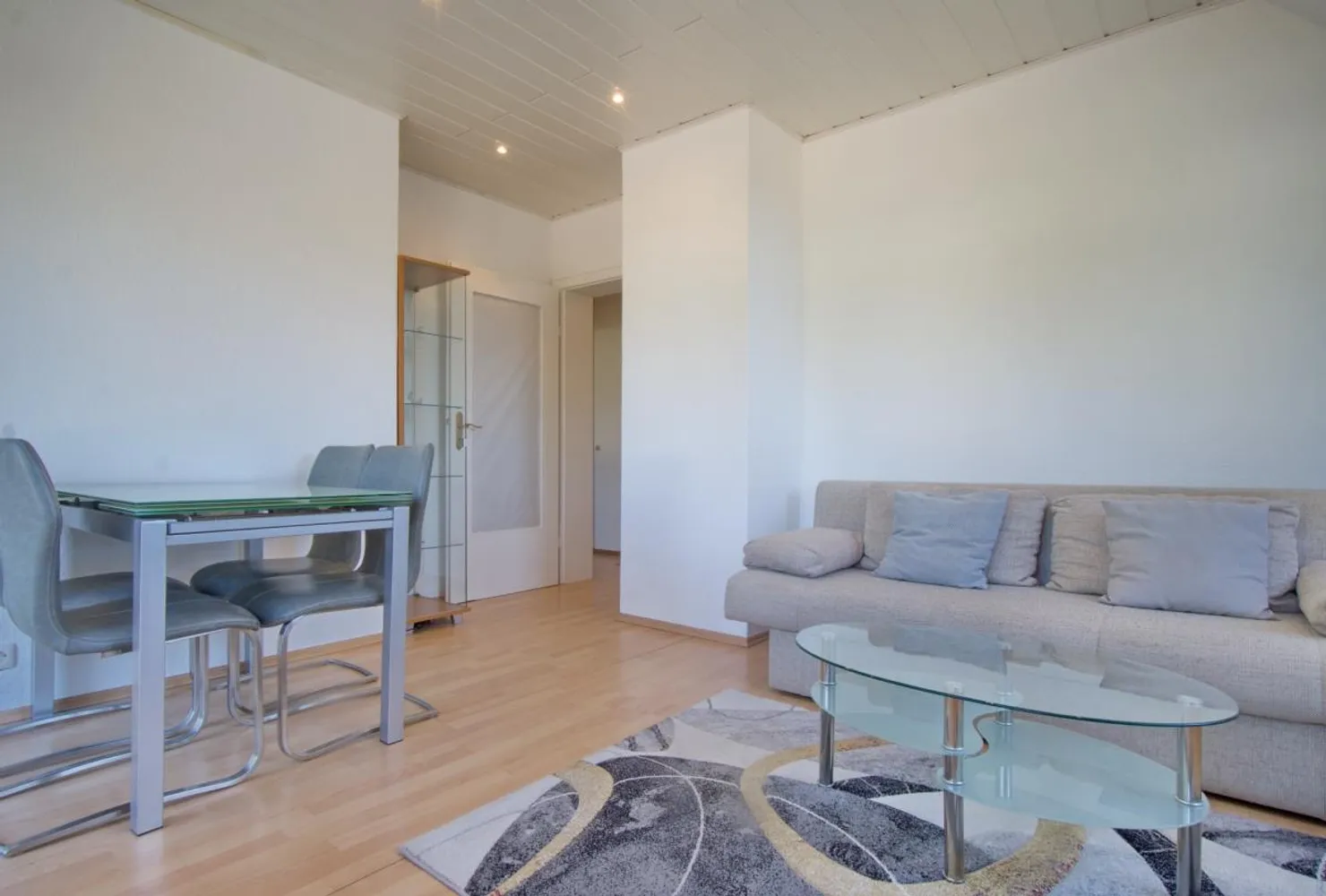 2 Zimmer Wohnung mit 50 m² in Düsseldorf – Bild 3