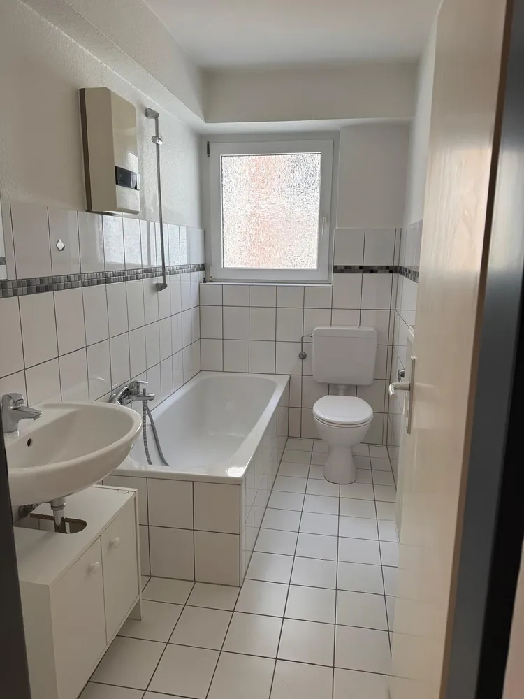 1 room apartment with 42 m² in Wuppertal – Photo 4