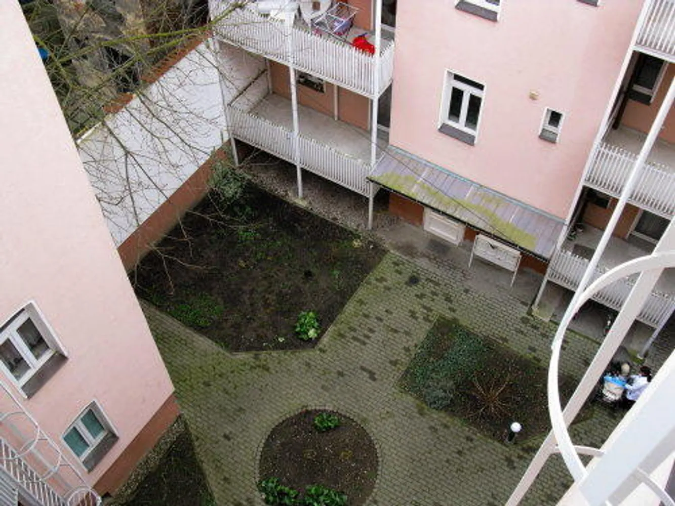 2 Zimmer Wohnung mit 69 m² in Halle (Saale) – Bild 3
