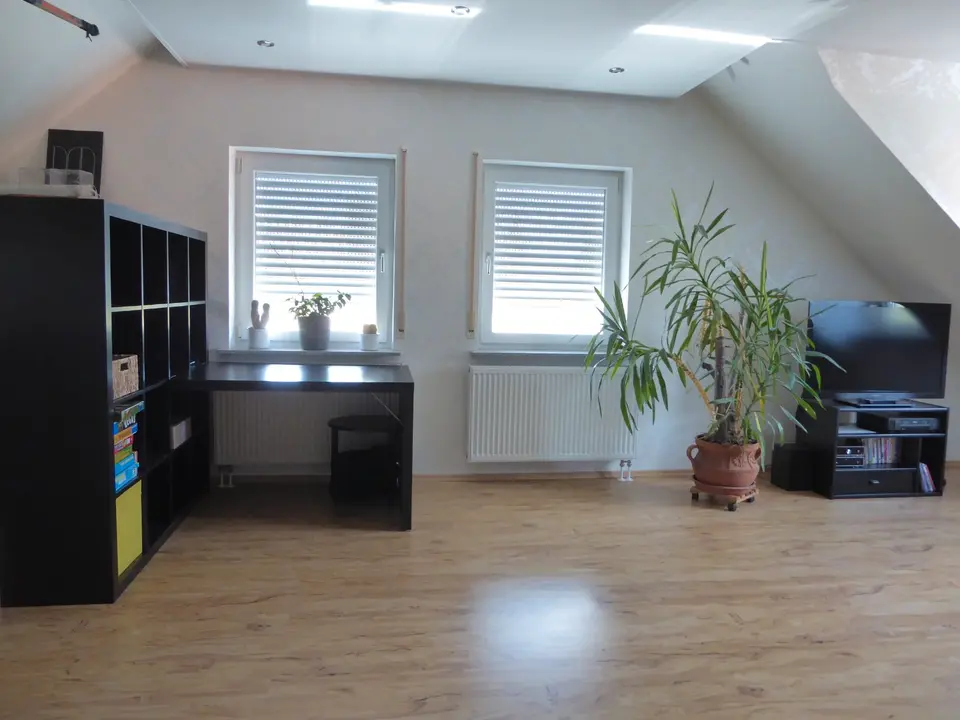 WG-Zimmer mit 65 m² in Aschaffenburg – Bild 2