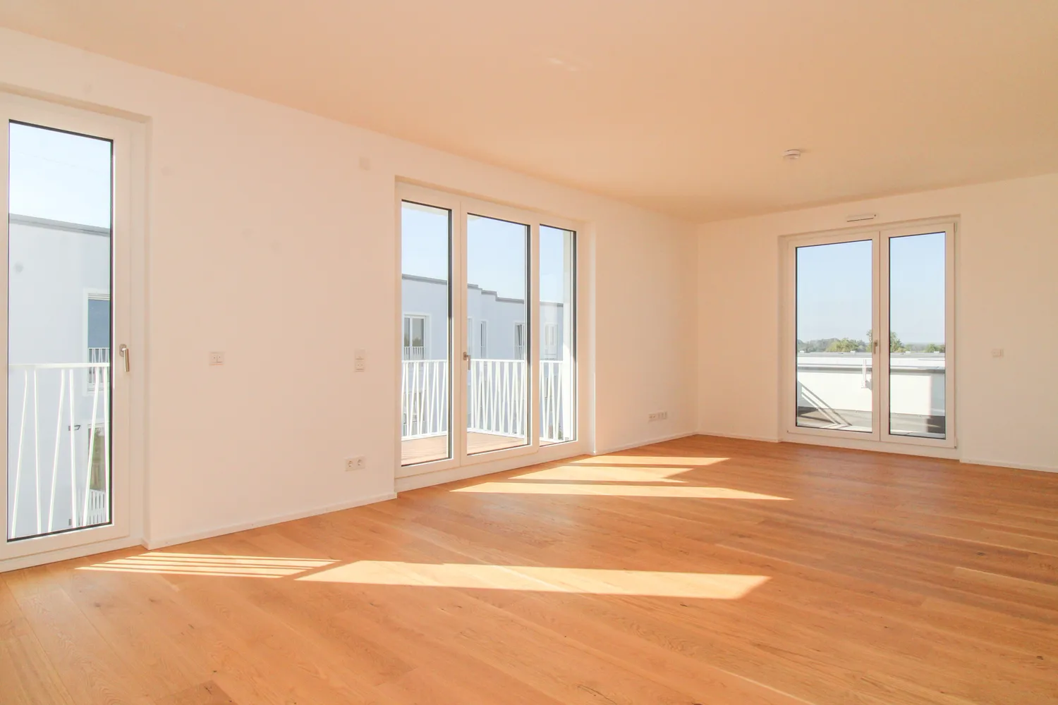 3 Zimmer Wohnung mit 92 m² in München – Bild 2