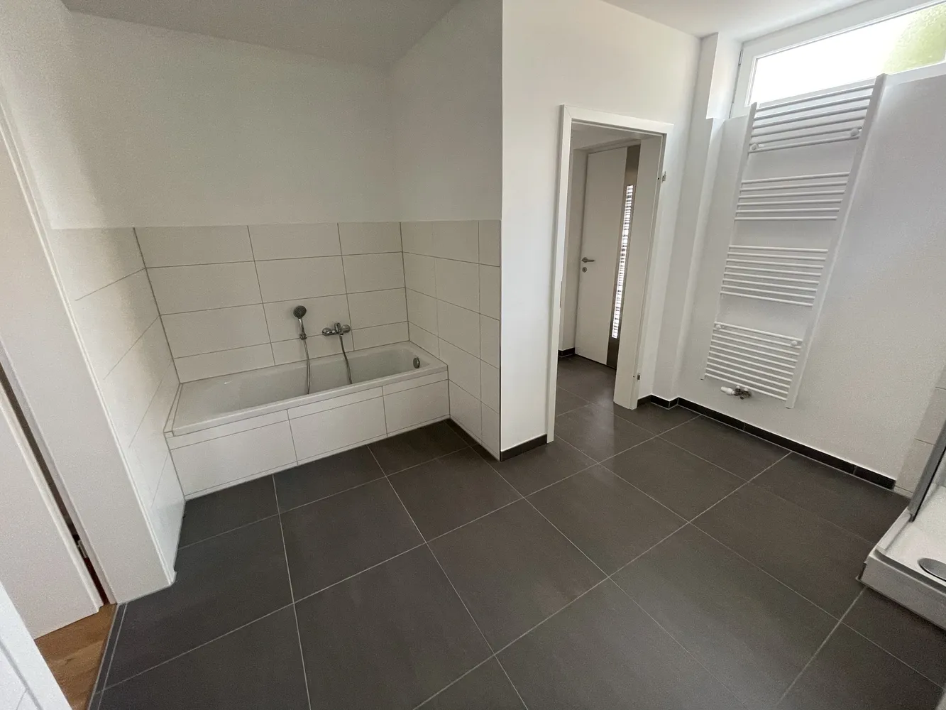 2 Zimmer Wohnung mit 65 m² in Heidelberg – Bild 4