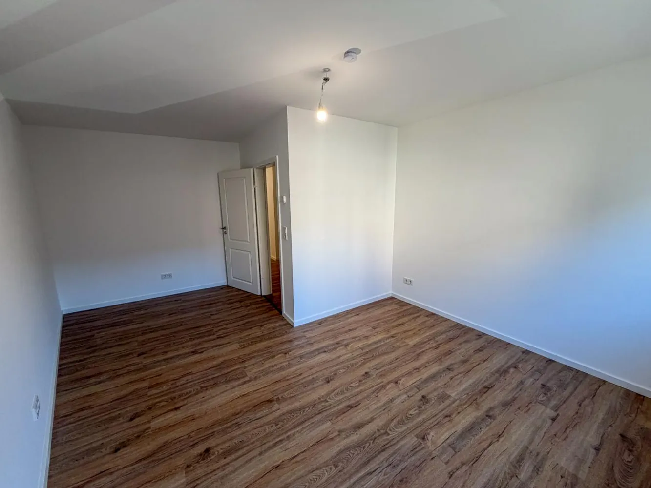 2 room apartment with 75 m² in Cologne – Photo 8