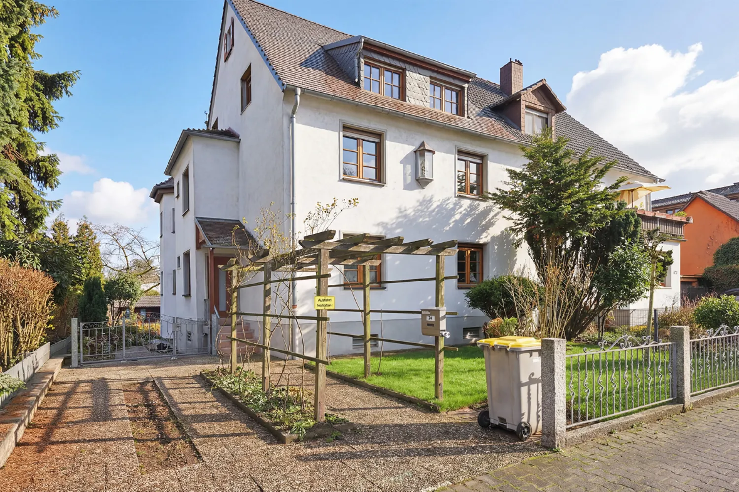 7 Zimmer Wohnung mit 7 m² in Mannheim – Bild 2