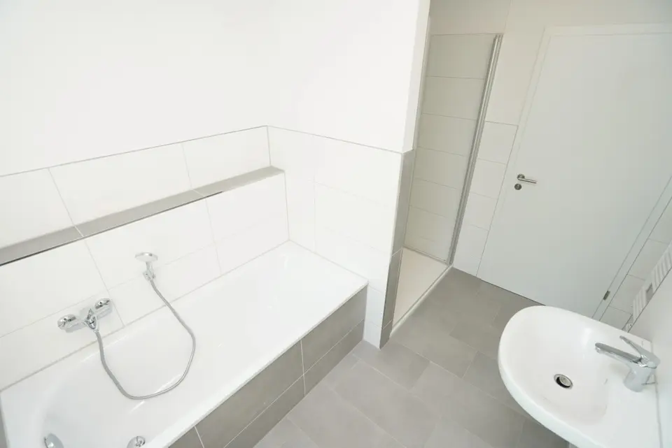 2 Zimmer Wohnung mit 67 m² in Chemnitz – Bild 5