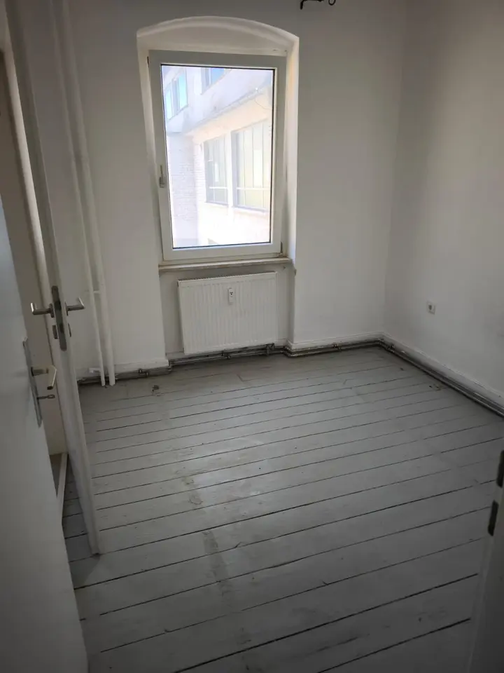 2 Zimmer Wohnung mit 39 m² in Karlsruhe – Bild 2