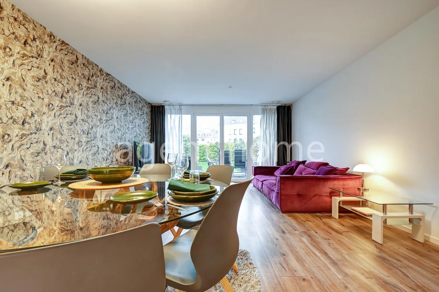 4 Zimmer Wohnung mit 118 m² in Stuttgart – Bild 1