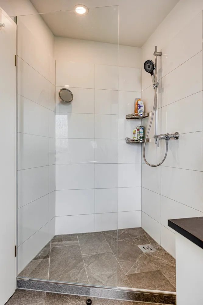 2 Zimmer Wohnung mit 54 m² in Köln – Bild 8