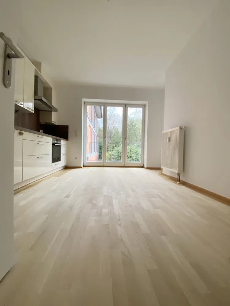 4 Zimmer Wohnung mit 131 m² in München – Bild 4