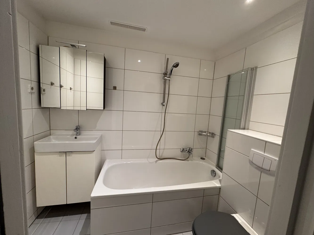 4 Zimmer Wohnung mit 110 m² in Berlin – Bild 5