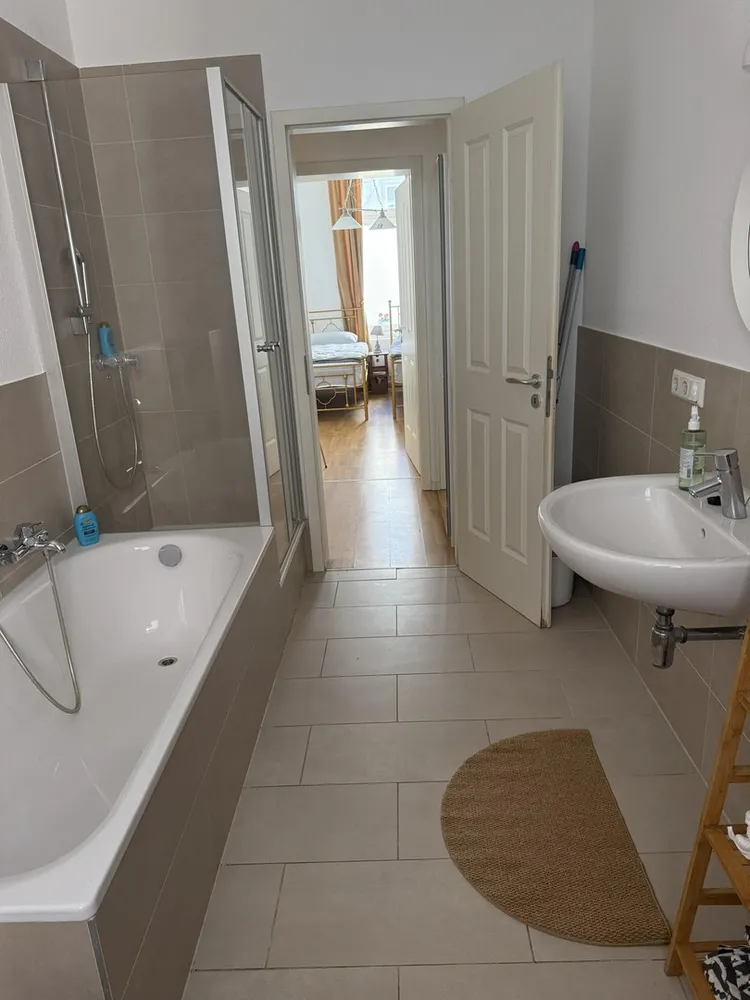 2 Zimmer Wohnung mit 60 m² in Wiesbaden – Bild 3