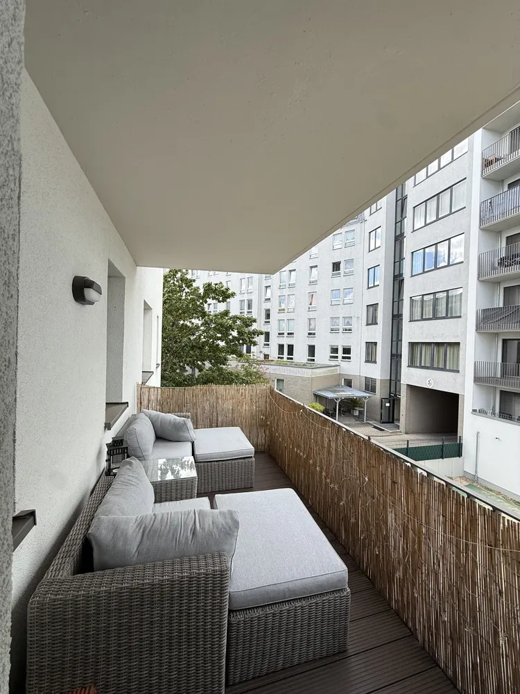 2 Zimmer Wohnung mit 55 m² in Berlin – Bild 11