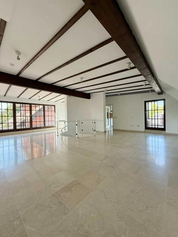 3 Zimmer Wohnung mit 152 m² in Frankfurt am Main – Bild 4