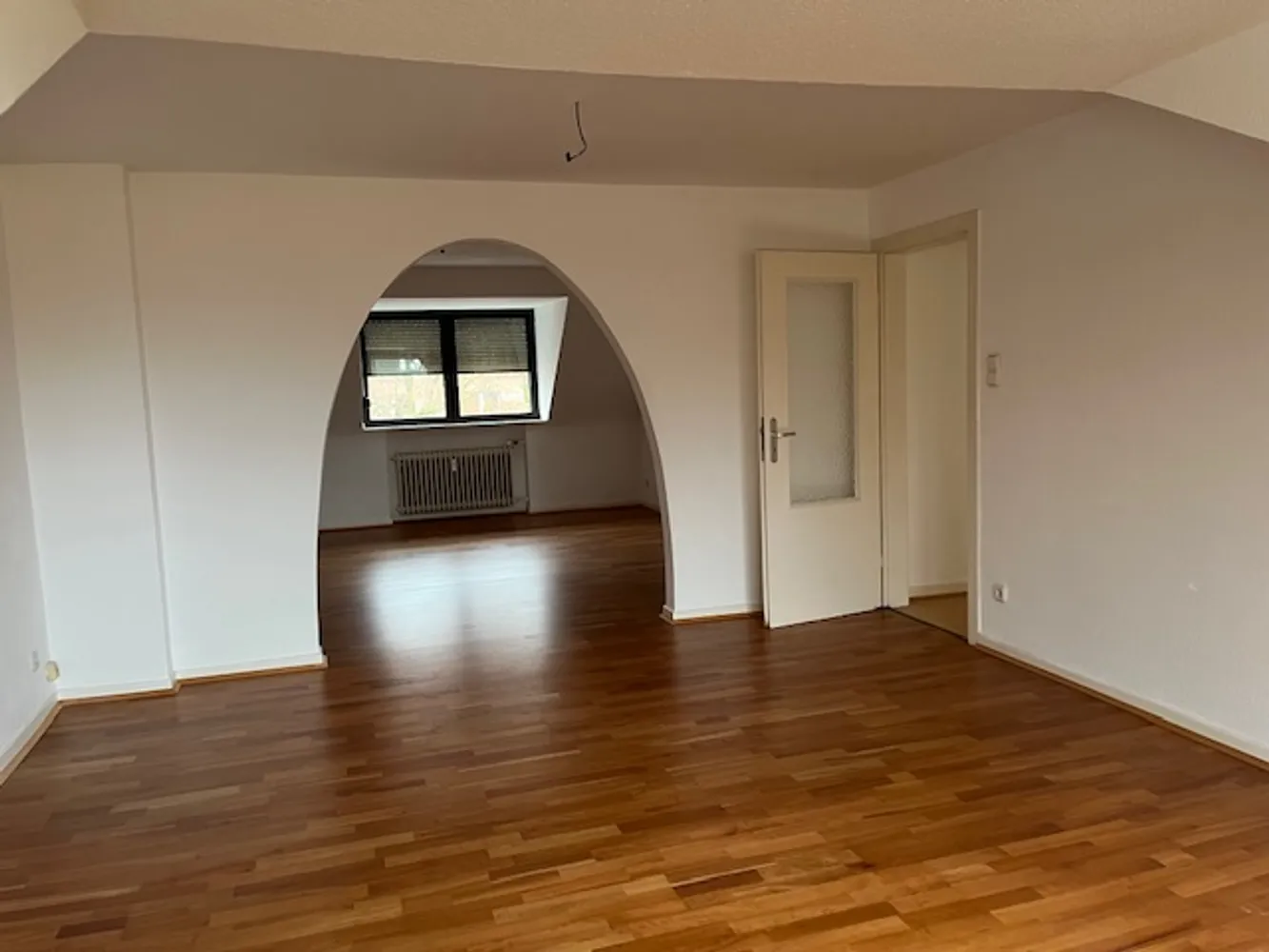 2 Zimmer Wohnung mit 85 m² in Mönchengladbach – Bild 1