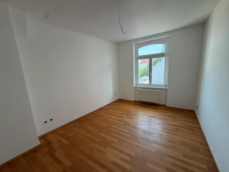 4 Zimmer Wohnung mit 102 m² in Erfurt – Bild 3