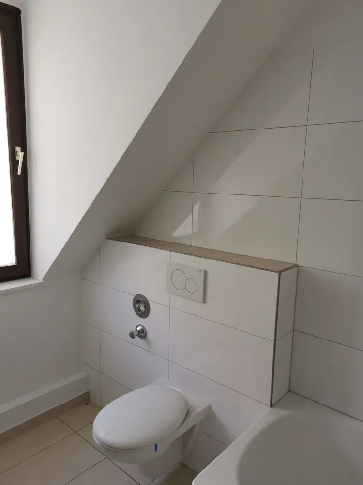 2 Zimmer Wohnung mit 60 m² in Wiesbaden – Bild 2