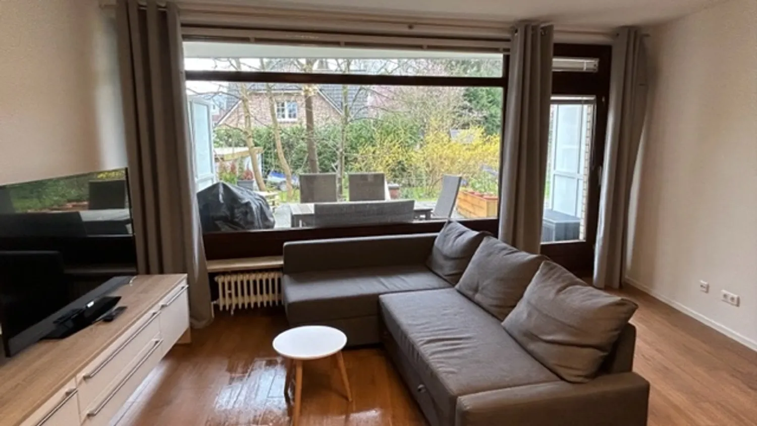 2 Zimmer Wohnung mit 42 m² in Hamburg – Bild 1