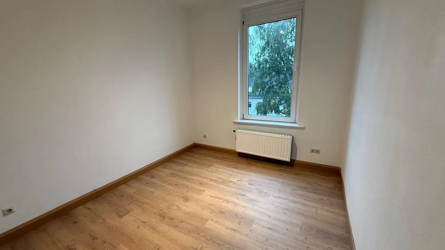 3 room apartment with 80 m² in Hanover – Photo 2