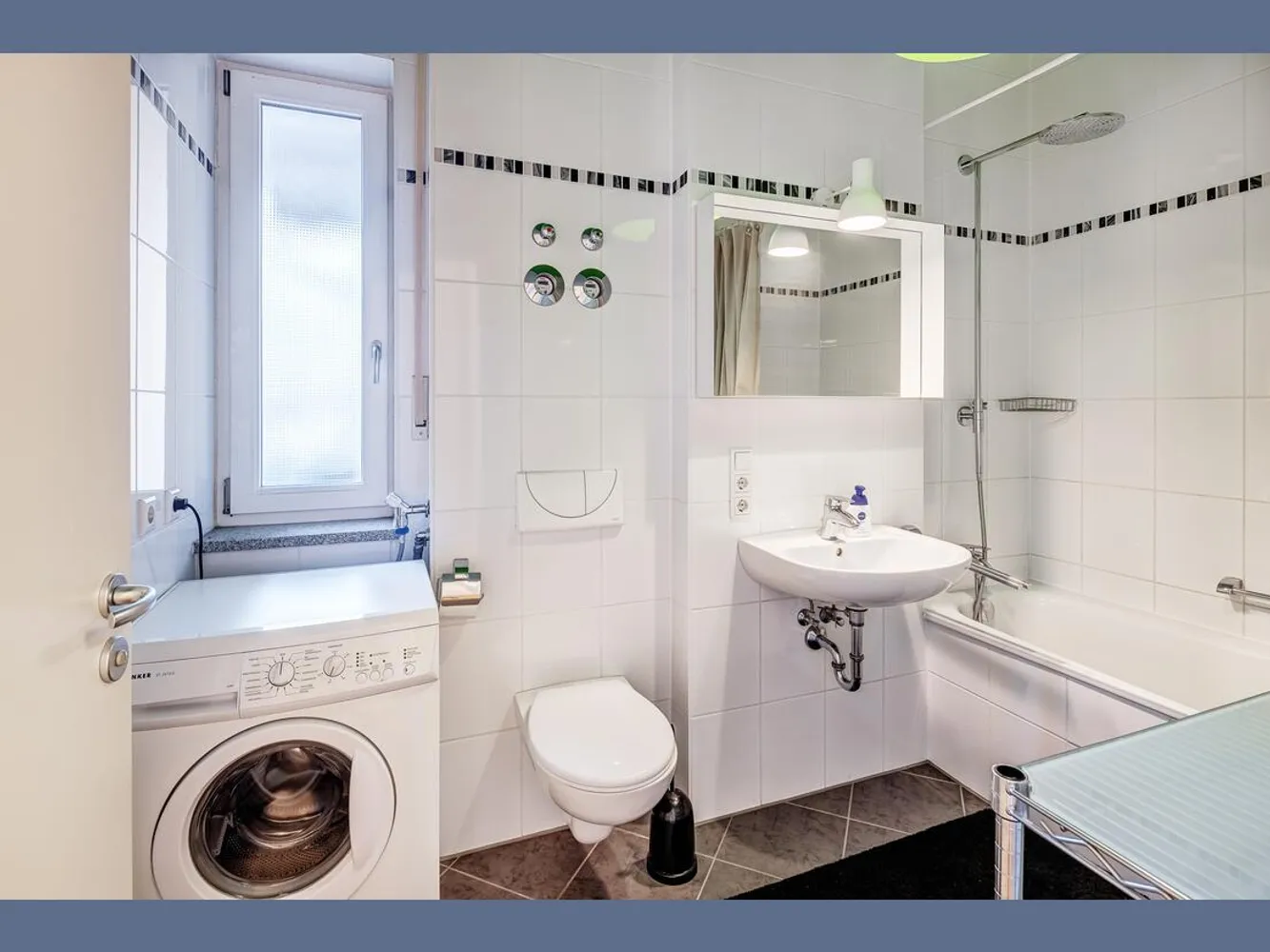 2 Zimmer Wohnung mit 70 m² in München – Bild 7