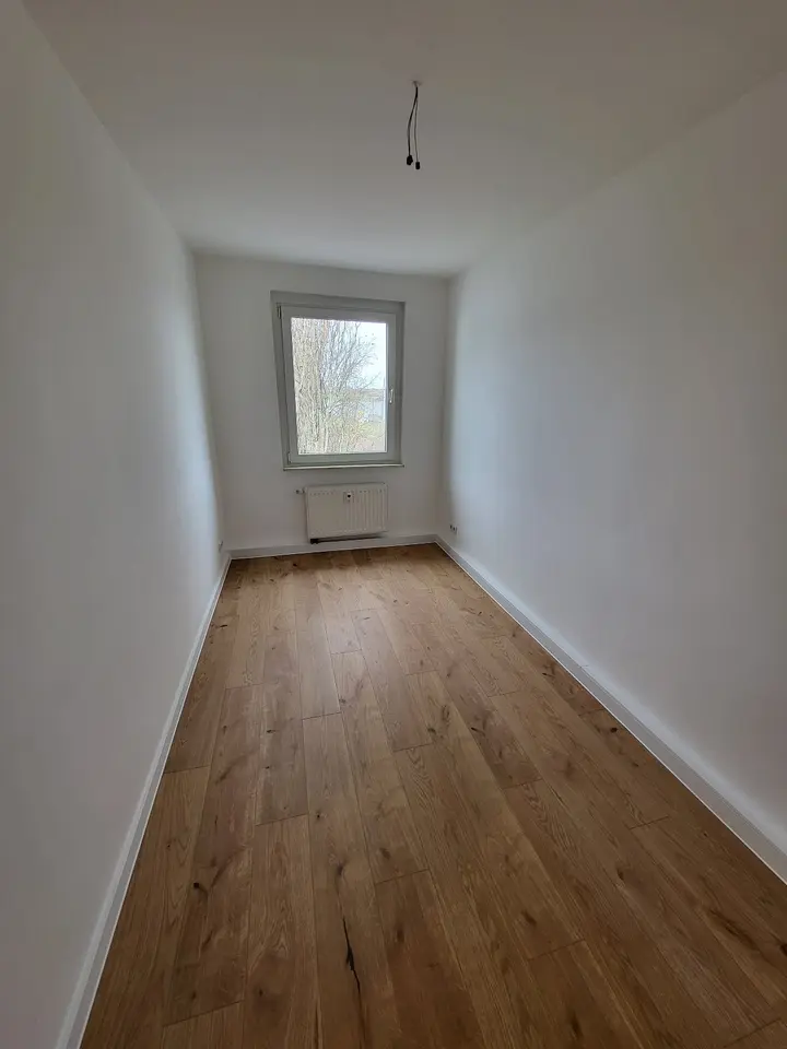 5 Zimmer Wohnung mit 117 m² in Bitterfeld-Wolfen – Bild 6
