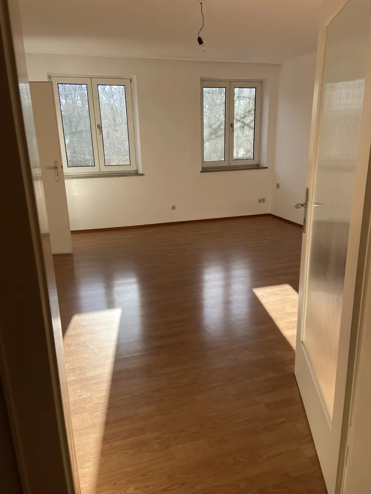 1 room apartment with 38 m² in Munich – Photo 2