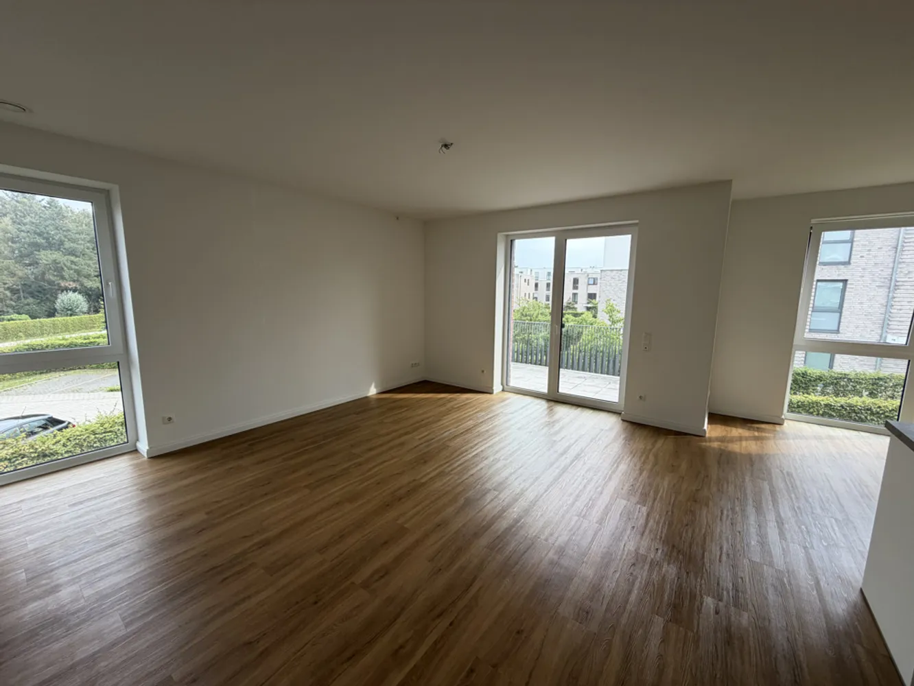 3 Zimmer Wohnung mit 96 m² in Wedel – Bild 2
