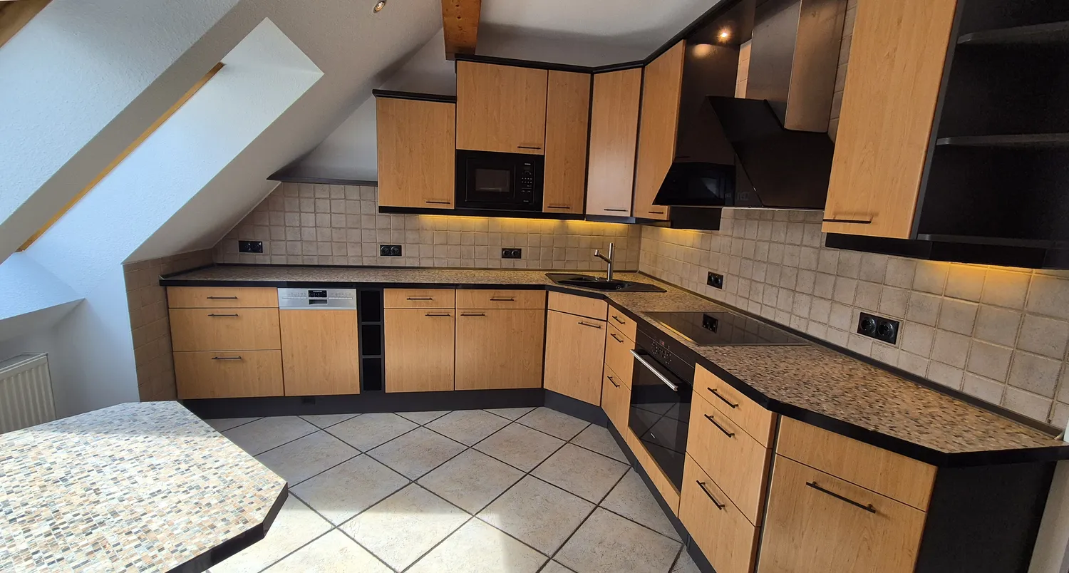 4 Zimmer Wohnung mit 208 m² in Erlangen – Bild 7
