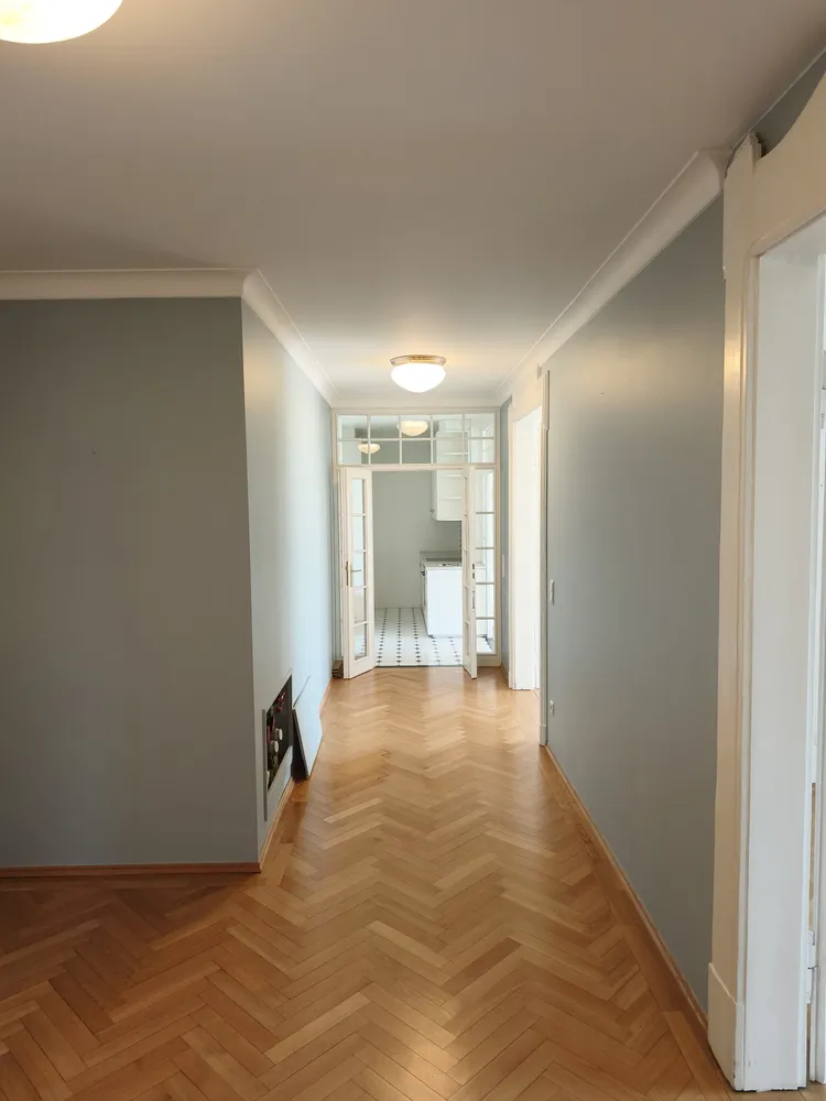 5 Zimmer Wohnung mit 200 m² in München – Bild 12
