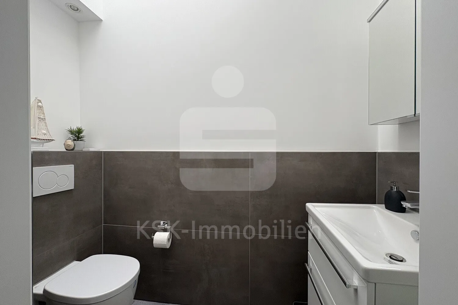4 Zimmer Wohnung mit 133 m² in Sankt Augustin – Bild 9
