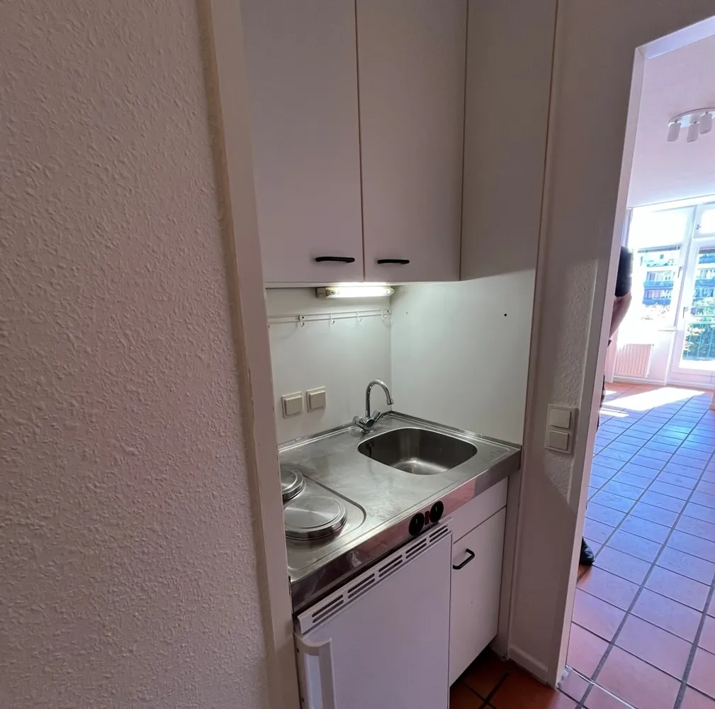 1 Zimmer Wohnung mit 28 m² in Köln – Bild 2