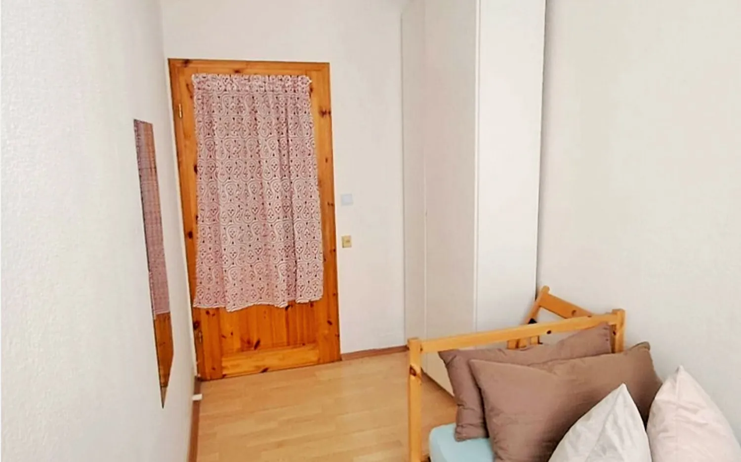 WG-Zimmer mit 8 m² in Stuttgart – Bild 3