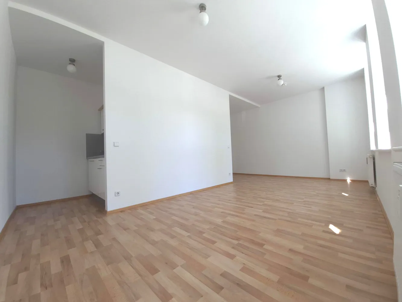1 Zimmer Wohnung mit 31 m² in Greifswald – Bild 2