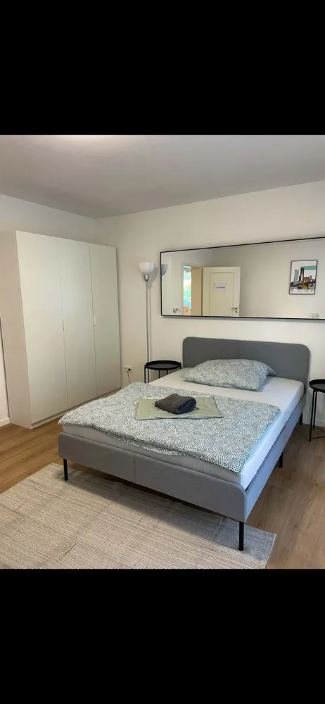 Shared room with 15 m² in Munich – Photo 3