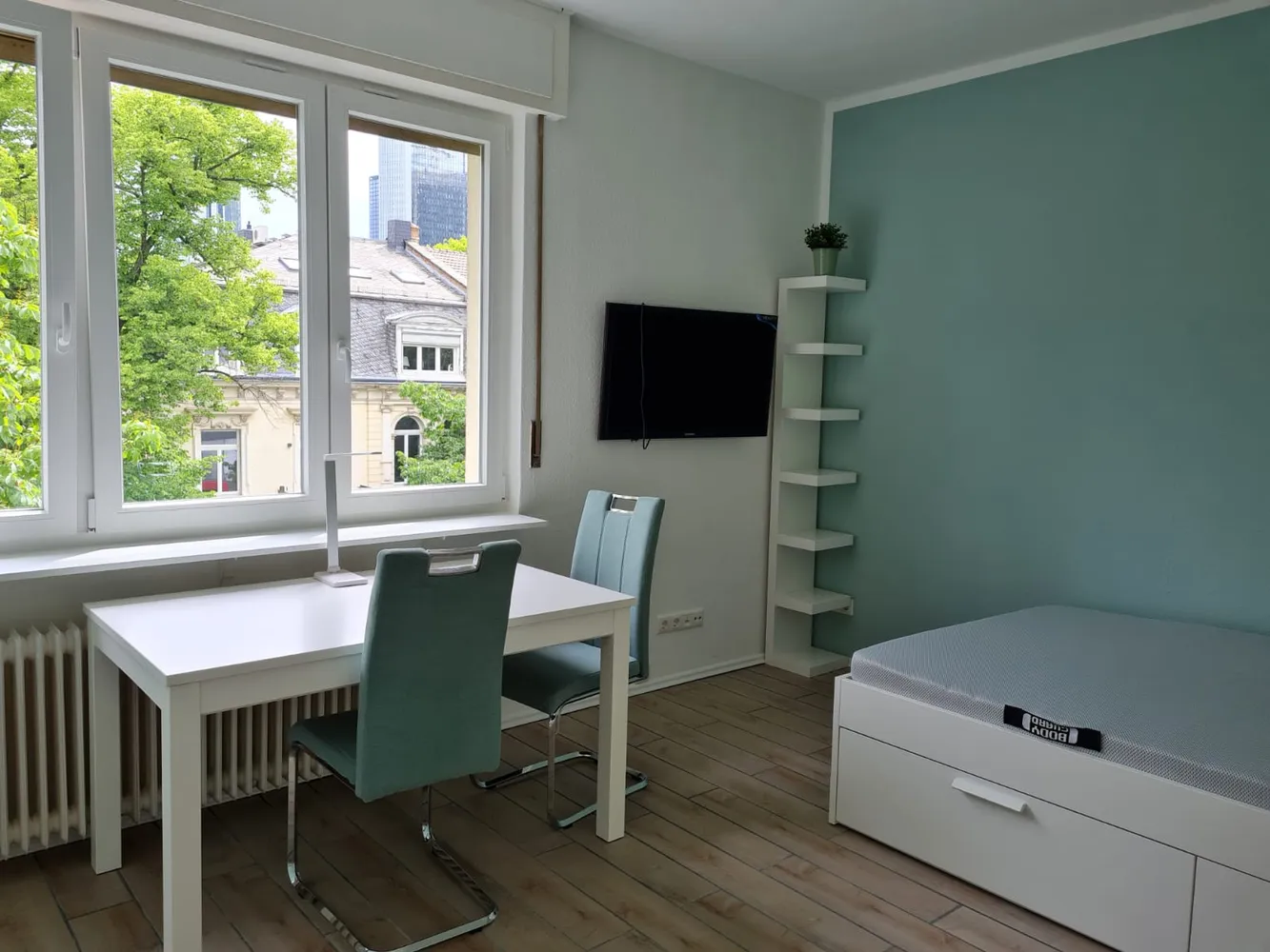 1 Zimmer Wohnung mit 18 m² in Frankfurt am Main – Bild 12