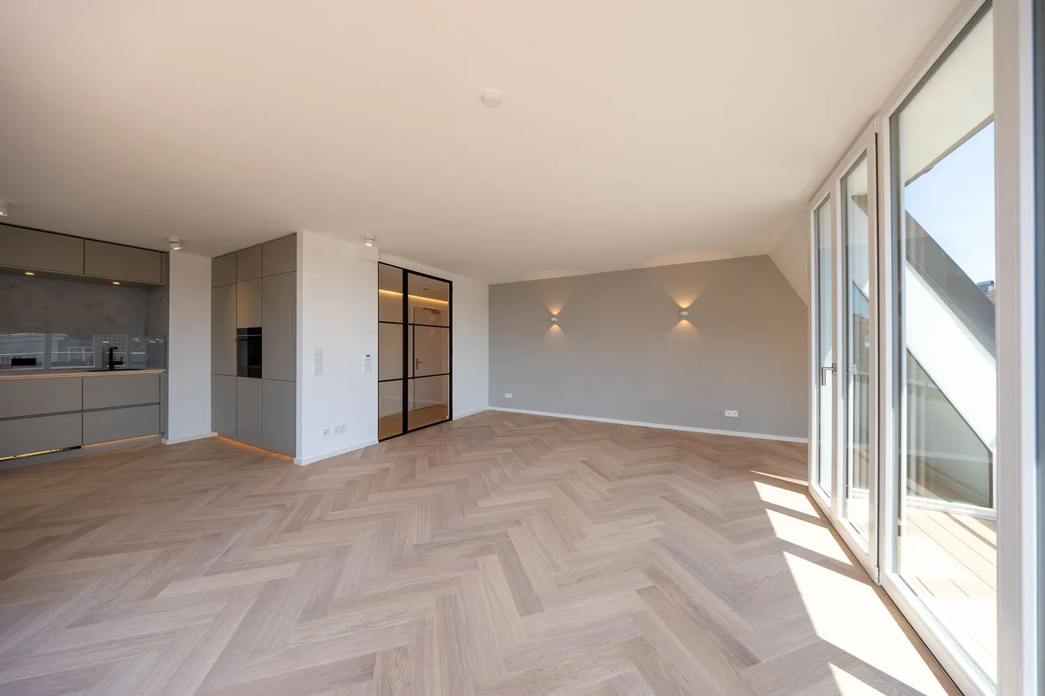 3 Zimmer Wohnung mit 98 m² in München – Bild 1