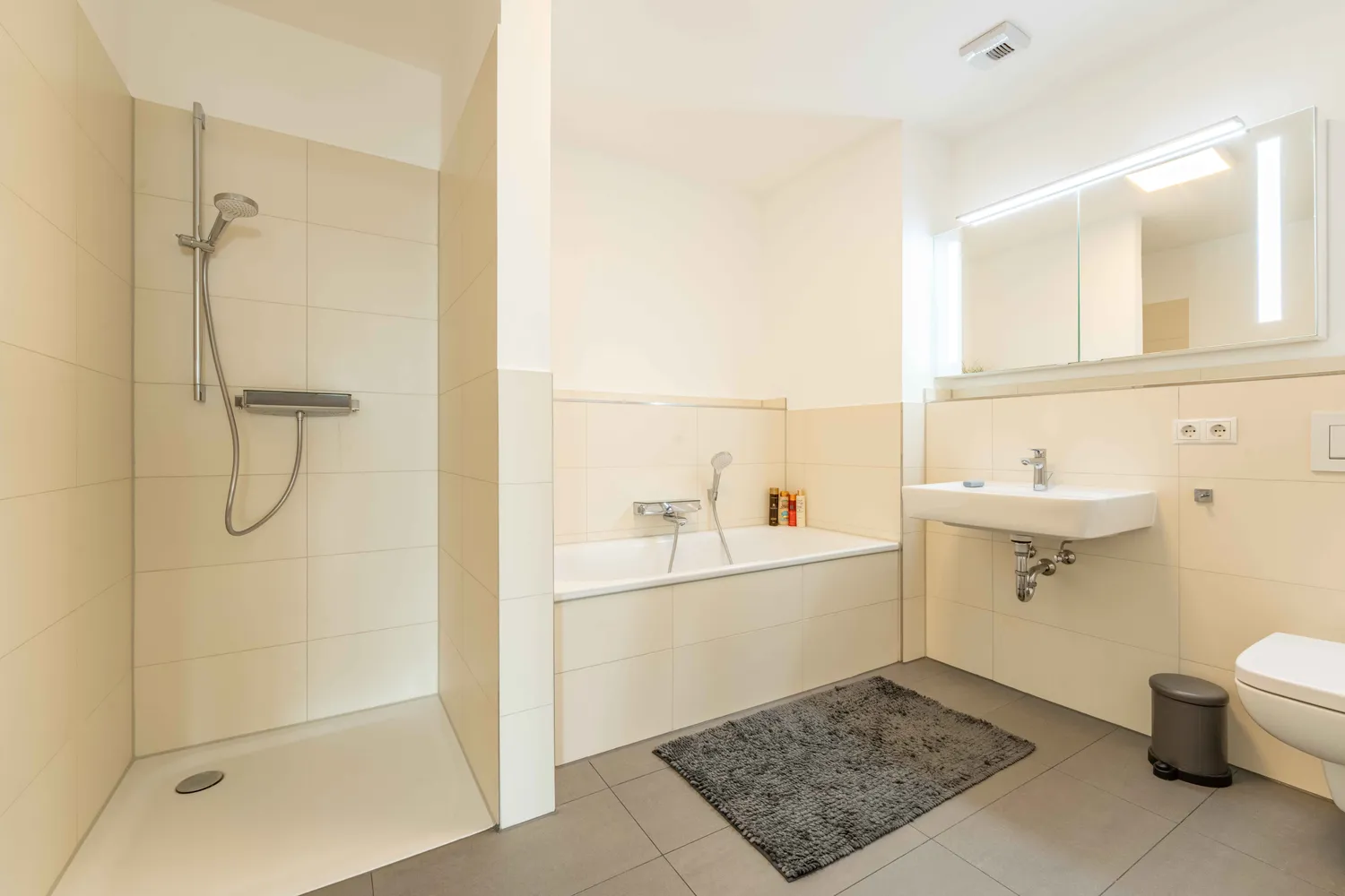 3 Zimmer Wohnung mit 91 m² in Kiel – Bild 3