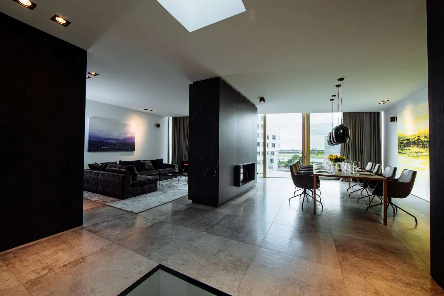 6 Zimmer Wohnung mit 246 m² in Düsseldorf – Bild 12