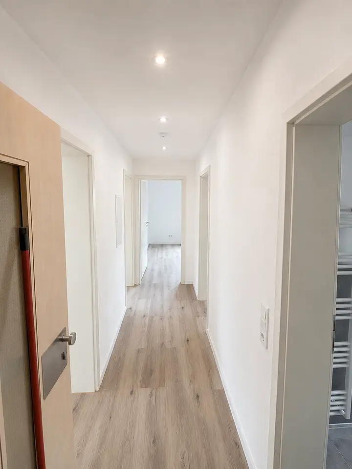 3 Zimmer Wohnung mit 87 m² in Detmold – Bild 1